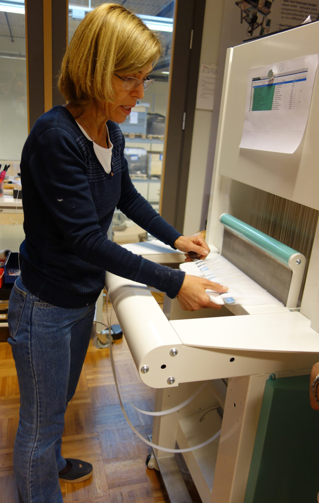 Vibeke Vestby explaining the Digital Jacquard Handloom TC2