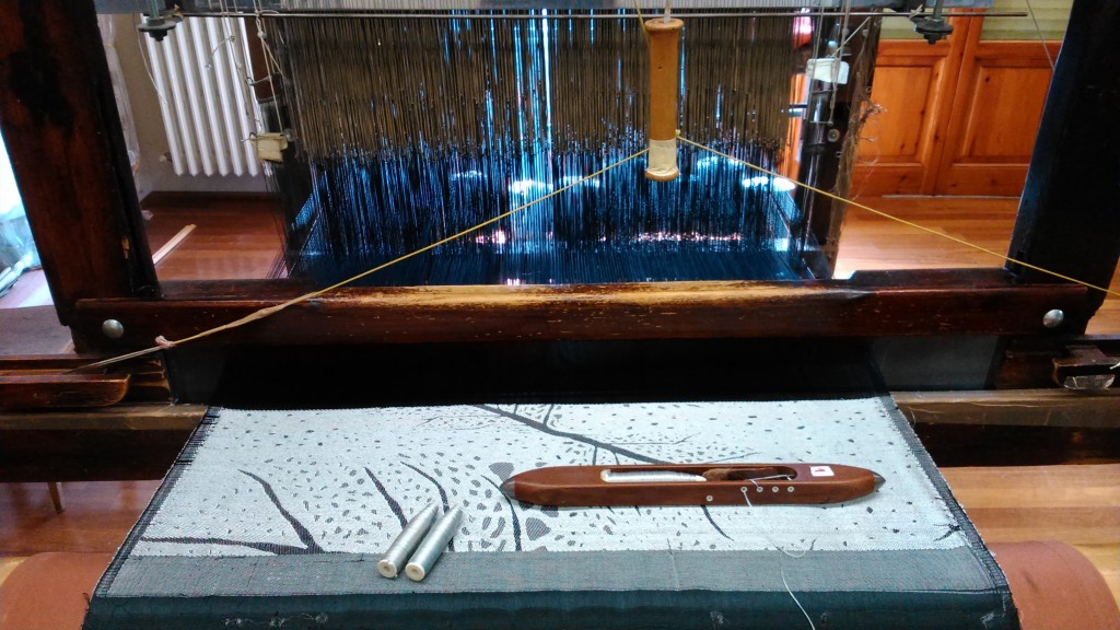 Jacquard fabric on the loom - my jacquard weaving on the loom